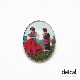 Broche-ovalado-grande-ilustrado-co-debuxo-parella