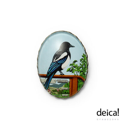 Broche-ovalado-grande-ilustrado-co-debuxo-pega